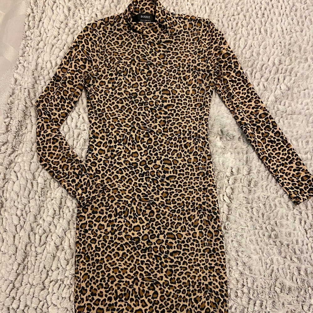 Bardot Cheetah Print Bodycon Longsleeve Dress